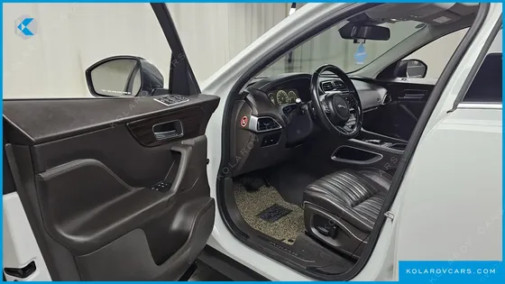 JAGUAR F-PACE 20D PORTFOLIO