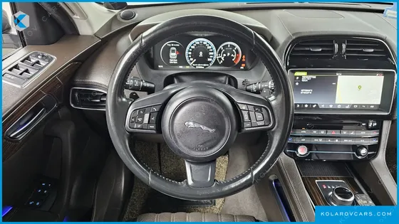 JAGUAR F-PACE 20D PORTFOLIO