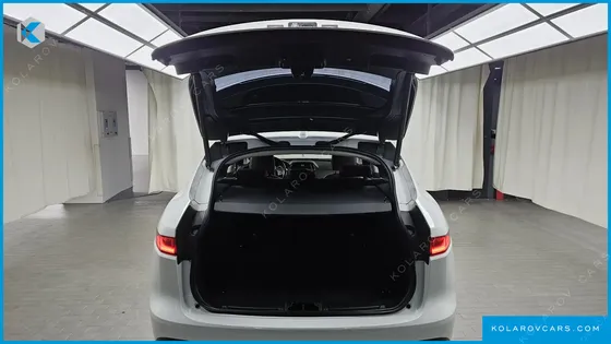 JAGUAR F-PACE 20D PORTFOLIO