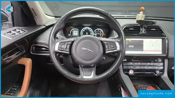 JAGUAR F-PACE 20D PORTFOLIO
