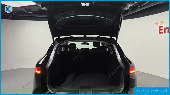 JAGUAR F-PACE 20D PORTFOLIO