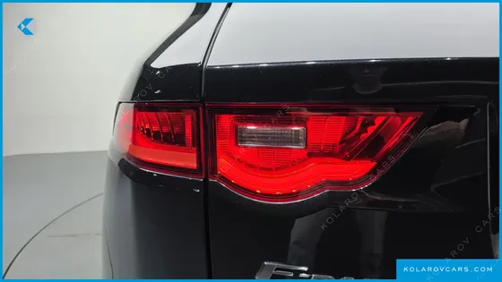 JAGUAR F-PACE 20D PORTFOLIO