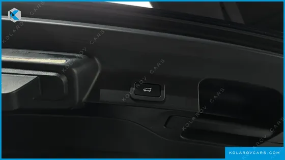 JAGUAR F-PACE 20D PORTFOLIO