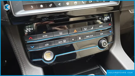 JAGUAR F-PACE 20D PRESTIGE