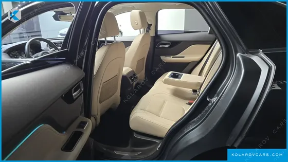 JAGUAR F-PACE 20D PRESTIGE