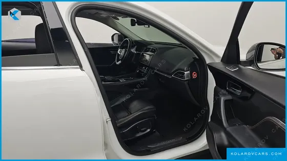 JAGUAR F-PACE 20D PRESTIGE
