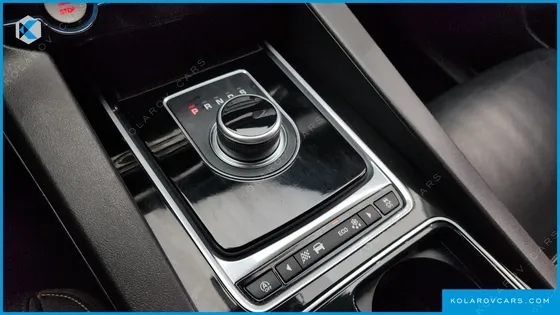 JAGUAR F-PACE 20D PRESTIGE
