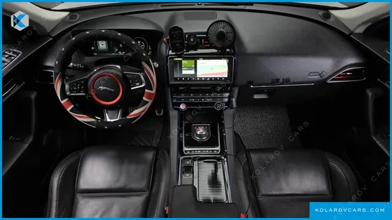 JAGUAR F-PACE 20D PRESTIGE