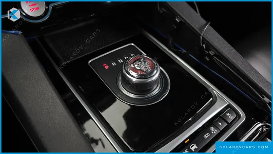 JAGUAR F-PACE 20D PRESTIGE