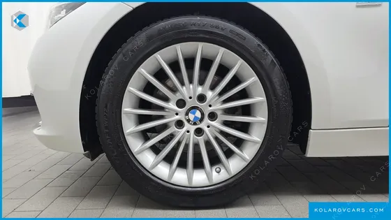 BMW 3 SERIES 320I LUXURY