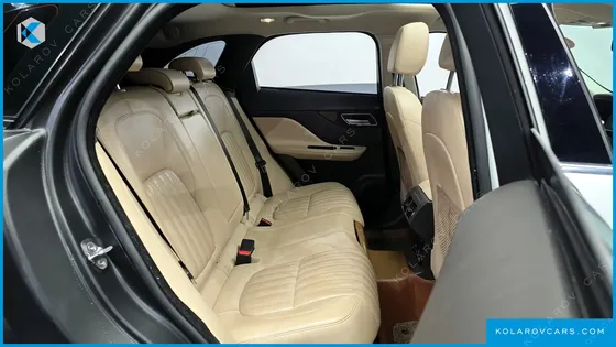 JAGUAR F-PACE 20D PORTFOLIO