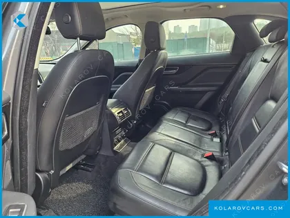 JAGUAR F-PACE 20D PRESTIGE