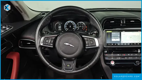 JAGUAR F-PACE 20D R-SPORT