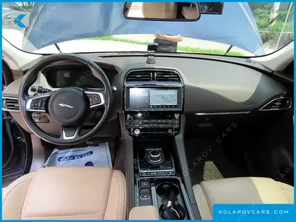 JAGUAR F-PACE 20D PRESTIGE