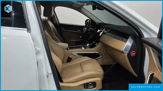 JAGUAR F-PACE D200 S