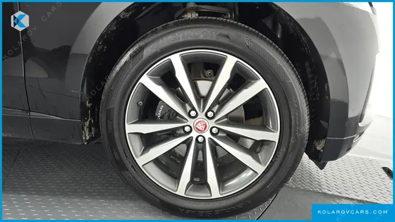 JAGUAR F-PACE 20D R-SPORT