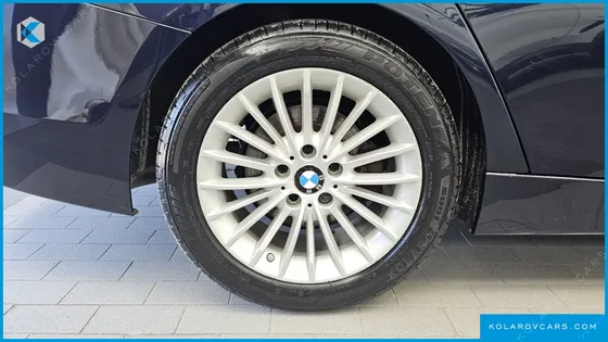 BMW 3 SERIES 320I LUXURY
