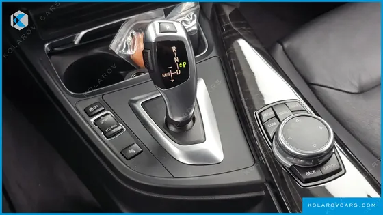 BMW 3 SERIES 320I LUXURY