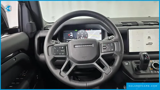 LAND ROVER DEFENDER 110 P300 X-DYNAMIC SE