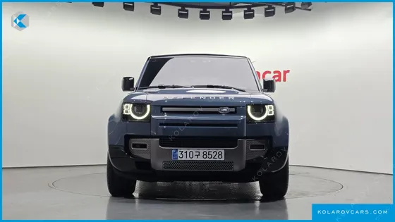 LAND ROVER DEFENDER 110 P300 X-DYNAMIC SE