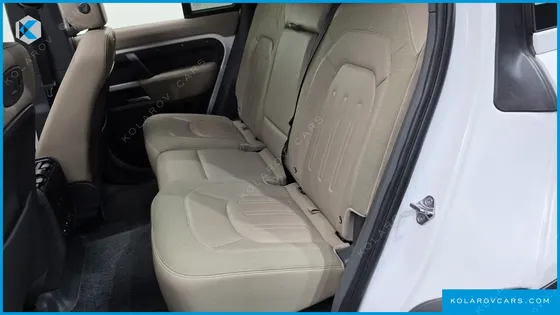 LAND ROVER DEFENDER 110 D240 SE