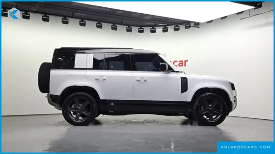 LAND ROVER DEFENDER 110 D250 X-DYNAMIC SE