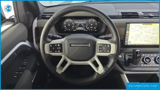 LAND ROVER DEFENDER 110 D250 X-DYNAMIC SE