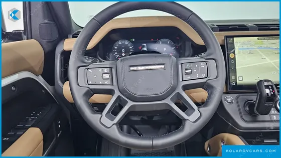 LAND ROVER DEFENDER 110 D300 X-DYNAMIC HSE