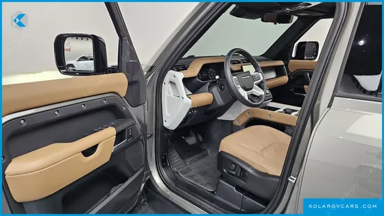 LAND ROVER DEFENDER 110 P300 X-DYNAMIC SE