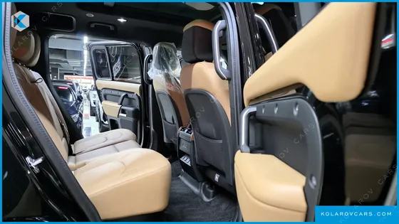 LAND ROVER DEFENDER 110 P300 X-DYNAMIC SE