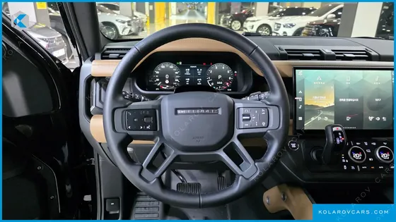 LAND ROVER DEFENDER 110 P300 X-DYNAMIC SE