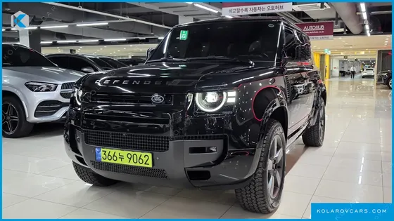 LAND ROVER DEFENDER 110 D300 X-DYNAMIC HSE