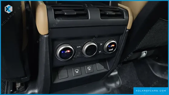 LAND ROVER DEFENDER 110 D300 X-DYNAMIC HSE