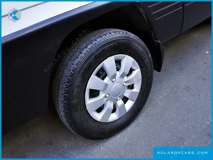 CHEVROLET (GM DAEWOO) DAMAS 5-SEATER COACH