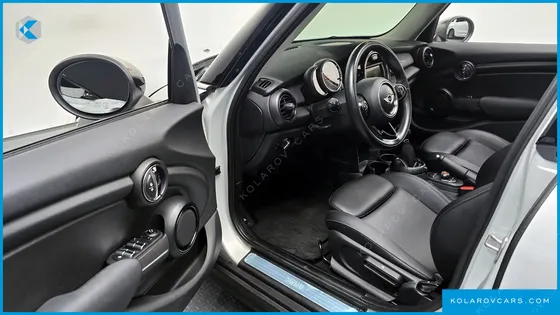 MINI COOPER 5DOOR MID