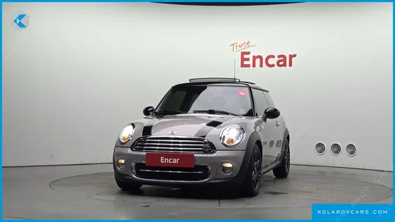 MINI COOPER BAKER STREET