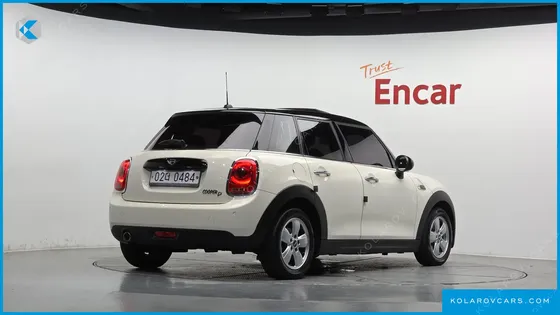 MINI COOPER 5DOOR MID