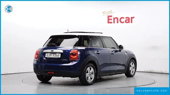 MINI COOPER 5DOOR MID