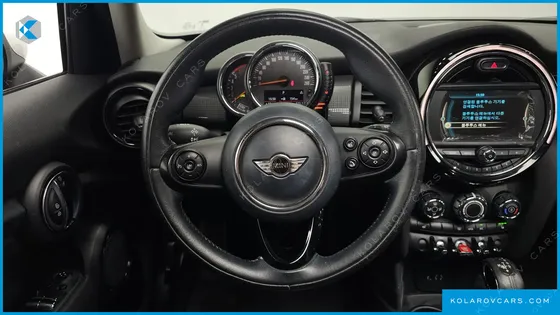 MINI COOPER 5DOOR MID