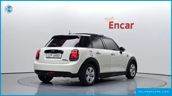 MINI COOPER 5DOOR MID