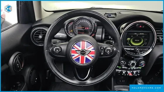 MINI COOPER 5DOOR MID