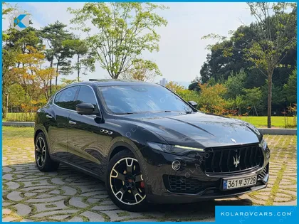 MASERATI LEVANTE 3.0 AWD