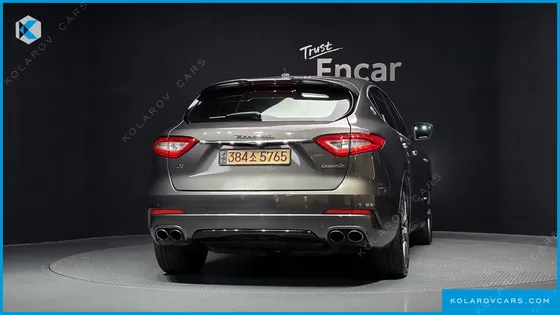 MASERATI LEVANTE 3.0 AWD