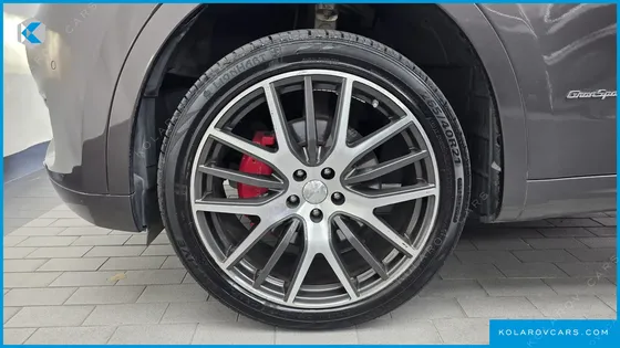 MASERATI LEVANTE 3.0 AWD