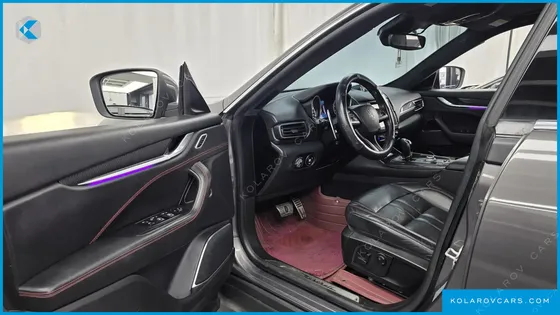 MASERATI LEVANTE 3.0 AWD