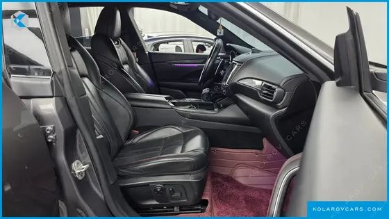 MASERATI LEVANTE 3.0 AWD