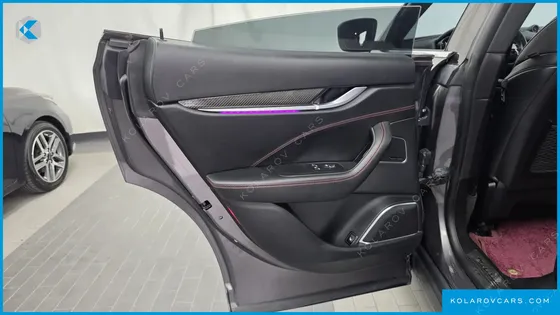 MASERATI LEVANTE 3.0 AWD