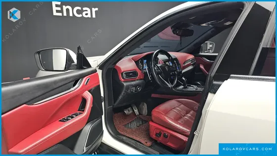 MASERATI LEVANTE 3.0 AWD GRANSPORT