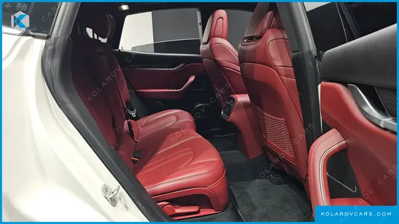 MASERATI LEVANTE 3.0 AWD GRANSPORT