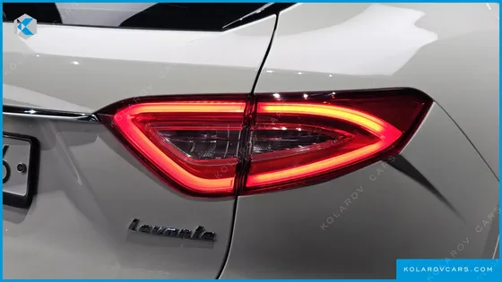 MASERATI LEVANTE 3.0 AWD GRANSPORT